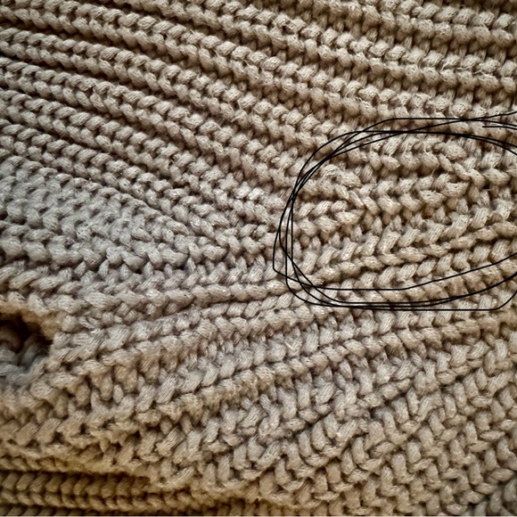 Everlane Textured Cotton Cardigan medium - Picture 6 of 6